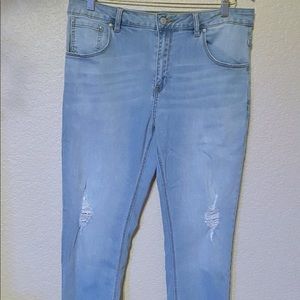 Men’s ASOS 34/32 jeans.